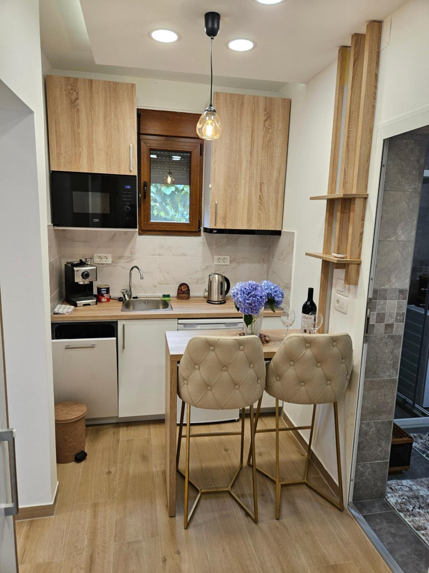Apartment Vento Di Bocche III Котор Екстериор снимка