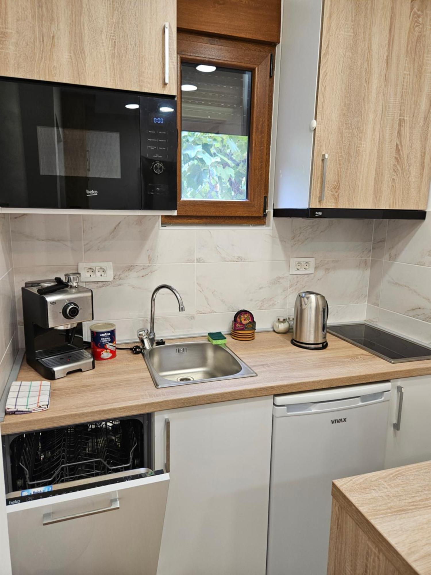 Apartment Vento Di Bocche III Котор Екстериор снимка